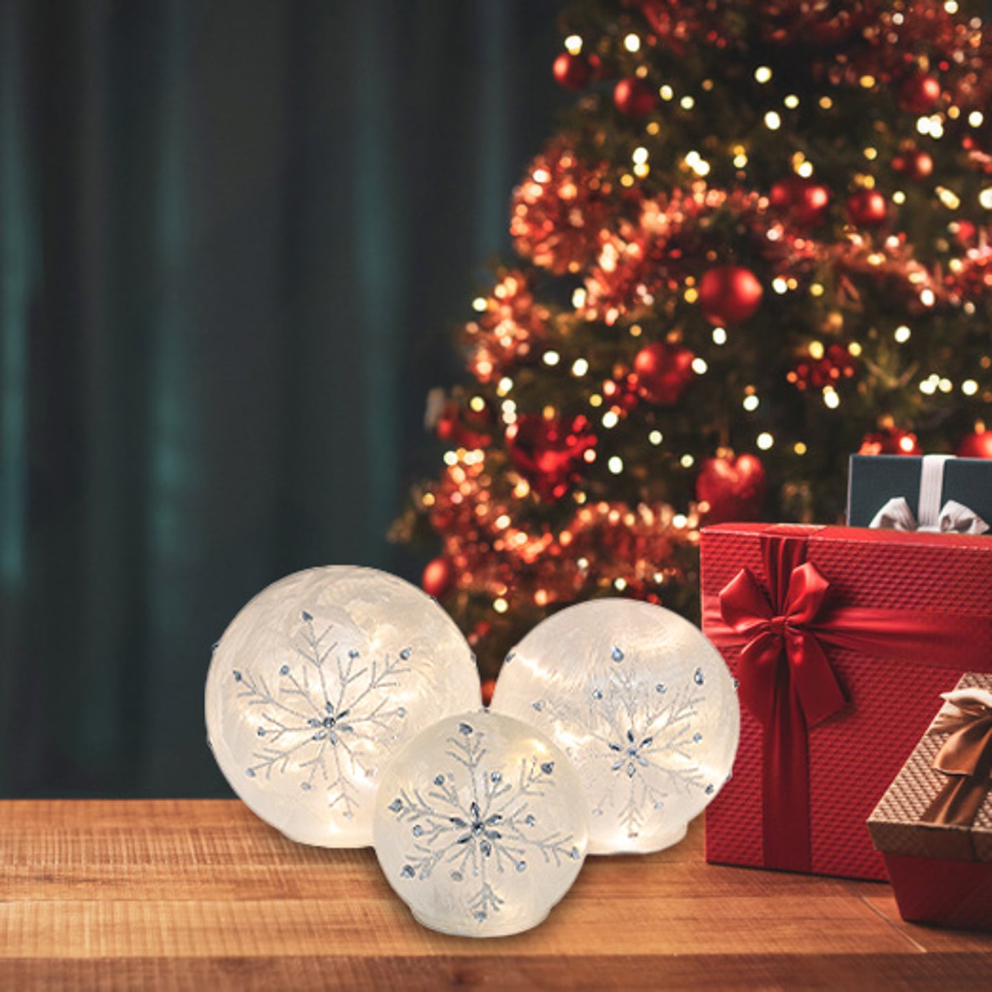 Battery Operated Glass Snowflake Globes - Set of 3