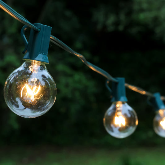 Electric String Lights with 25 Globe Bulbs