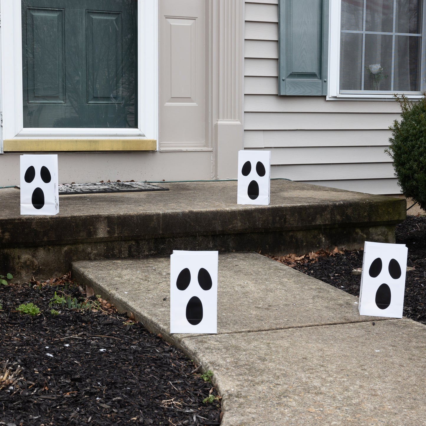 Plastic Luminaria Bags, Ghost - Set of 12