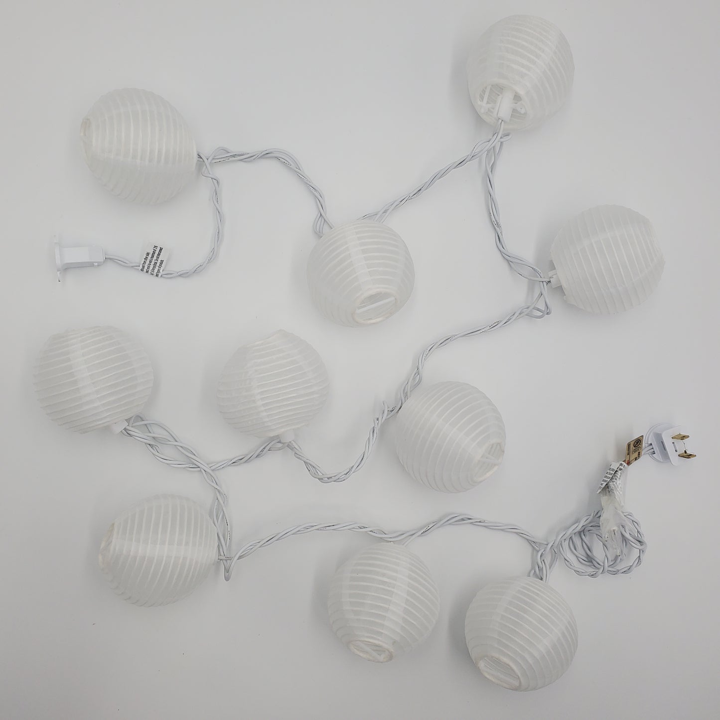 Electric String Lights with 10 Nylon Lanterns