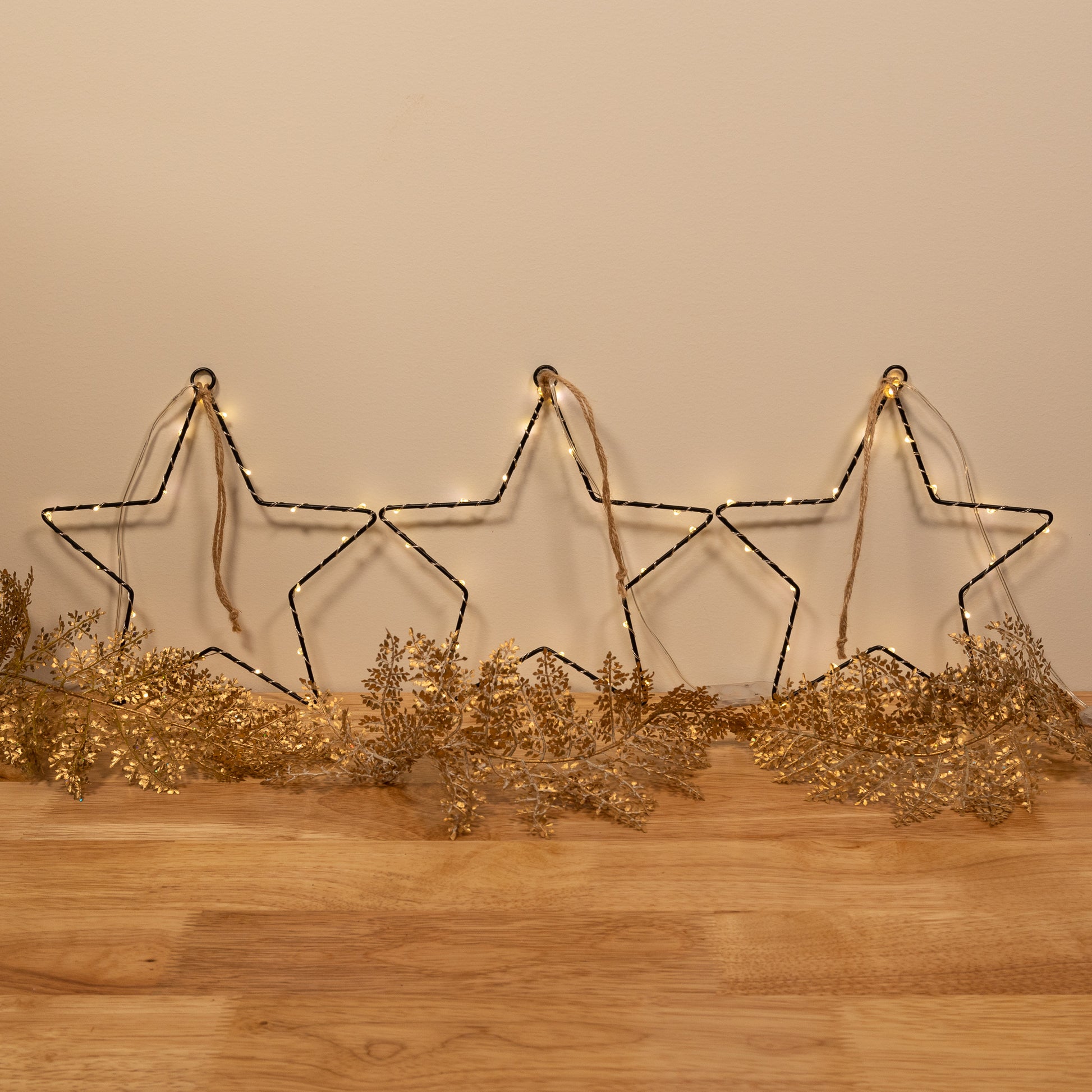 Battery-Operated LED Lighted Metal Stars - Set of 3 – LumaBase