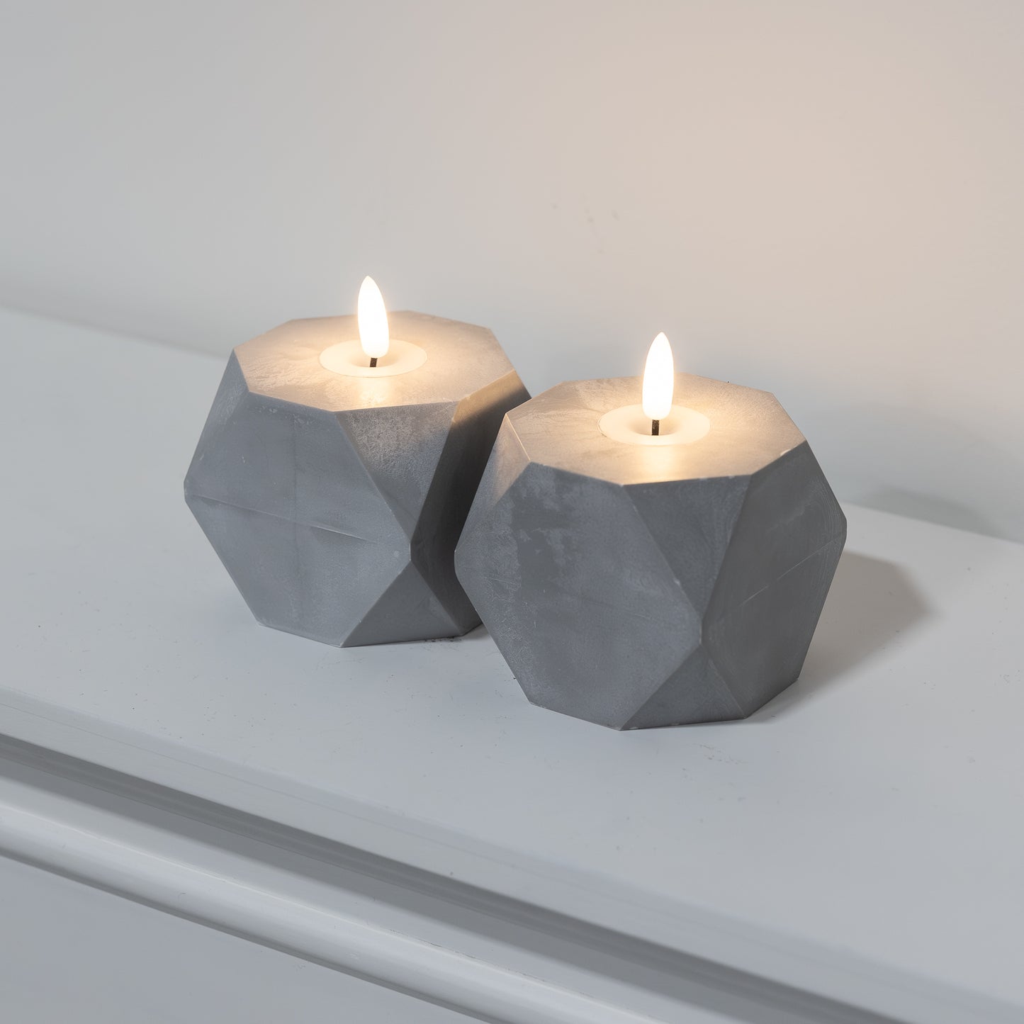 Battery Operated Geometric Candles with 3D Wick Flame - Set of 2