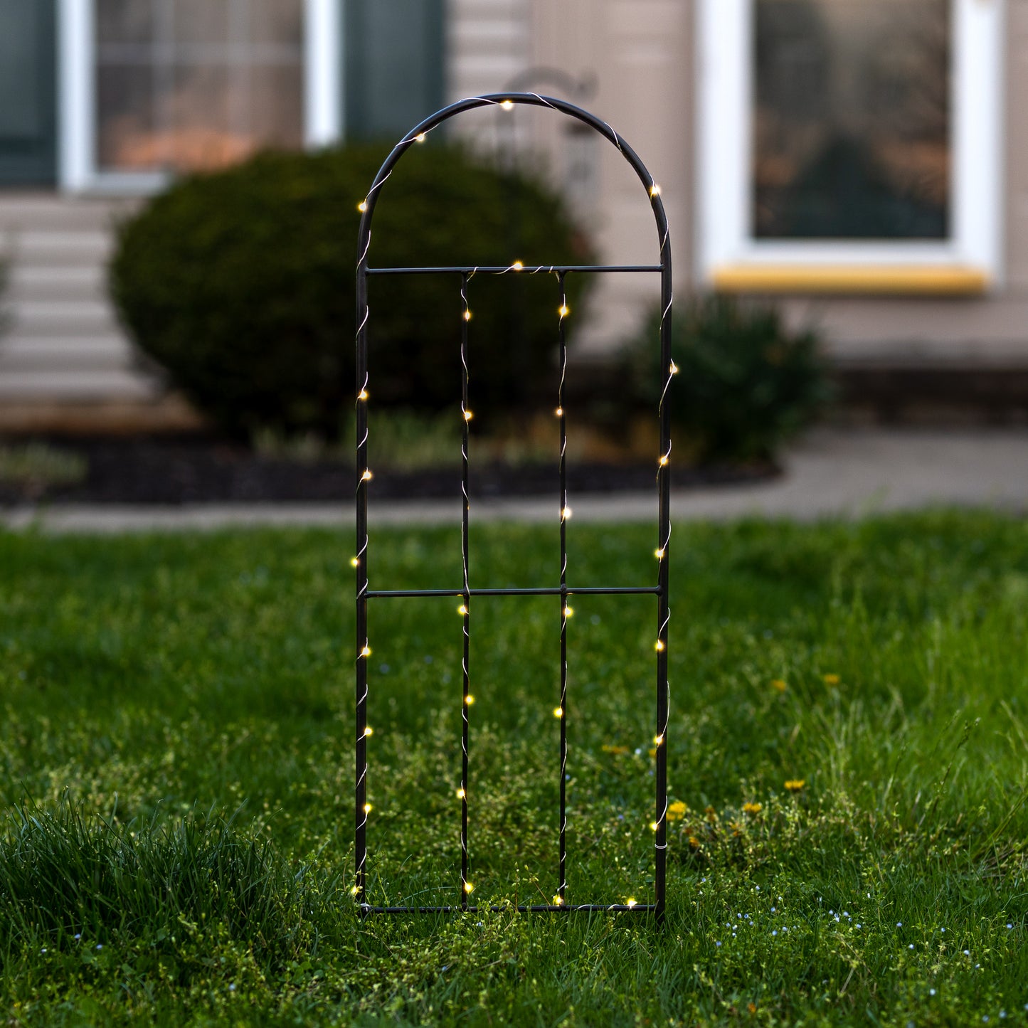 Metal Garden Trellis - 36"